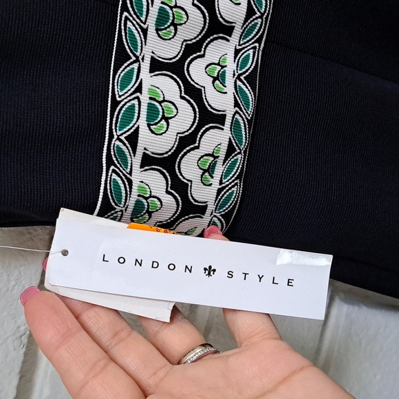 London Style Black/Green Paisley Businesses/Casual Dress. Sze 10 NWT - Picture 7 of 8